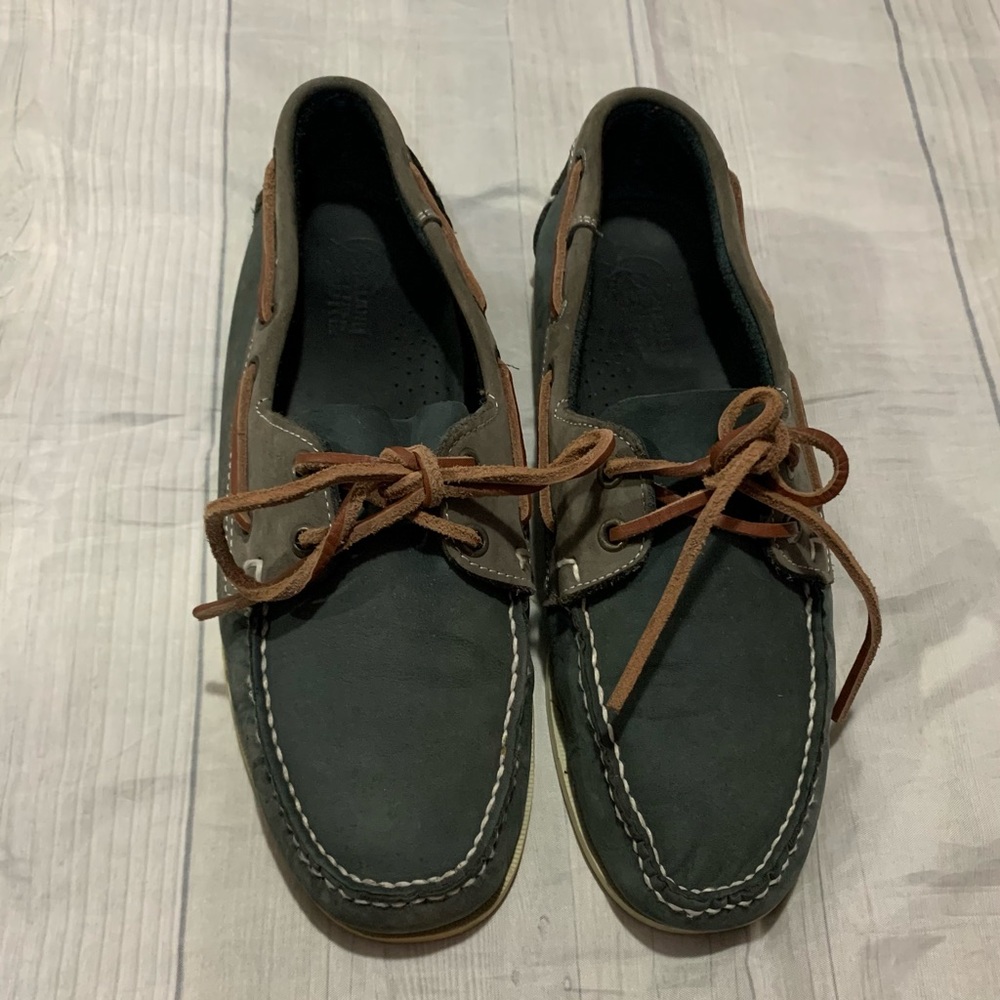 ISLAND SURF SHOES